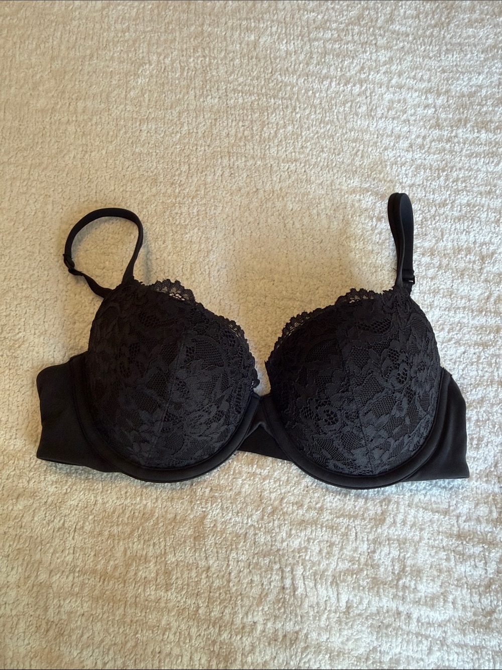 SKIMS Black Lace Underwire Push-Up Bra